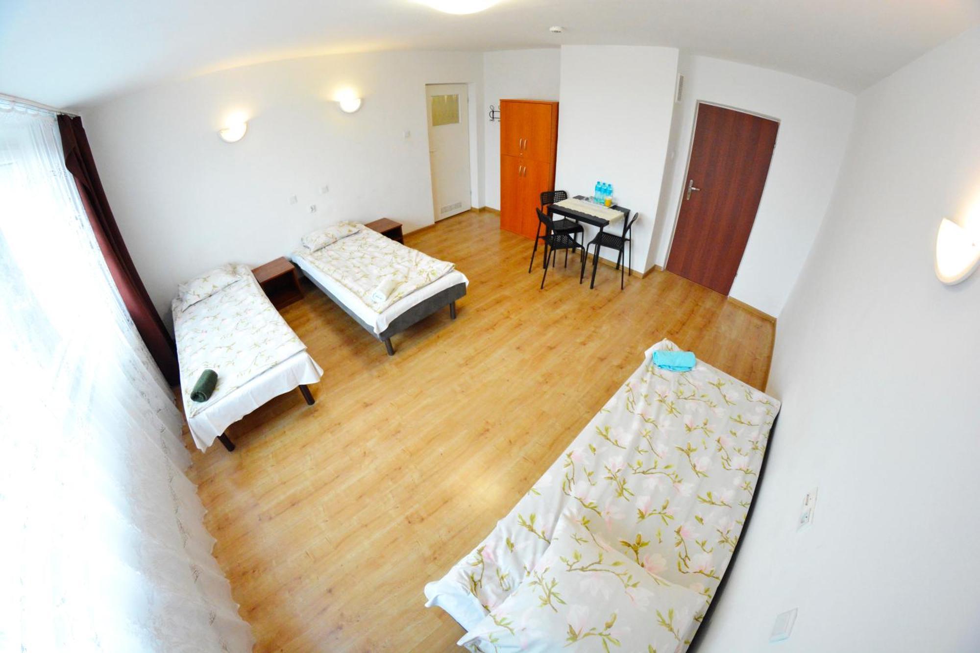 Twoj Hostel Bytom Extérieur photo